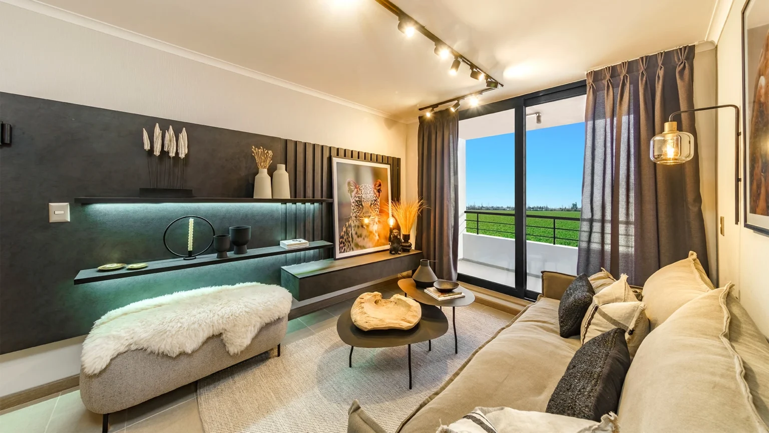 Amplitud y exclusividad
Los espacios de tu nuevo hogar son más amplios, iluminados y con la mejor vista al paisaje.
